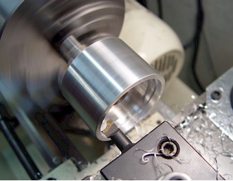 4 Kinds of Common Machining Process: Broaching, Boring, Grinding, and Milling